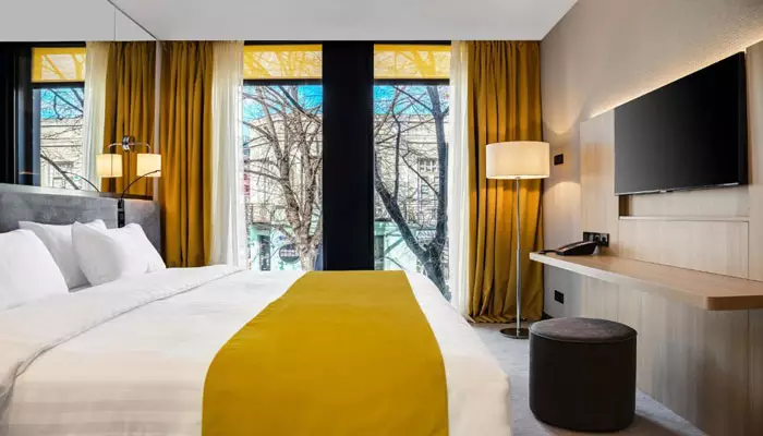 هتل گلاروس اولد تاون تفلیس